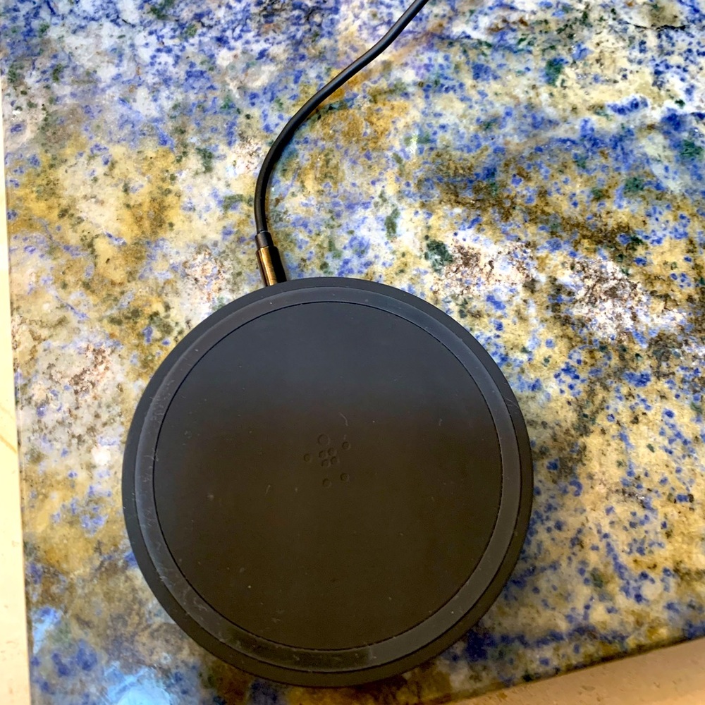 Belkin Wireless Charger, Special Edition BoostUp Charging Pad (Black).